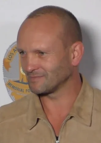 Andrew Howard height profile photo