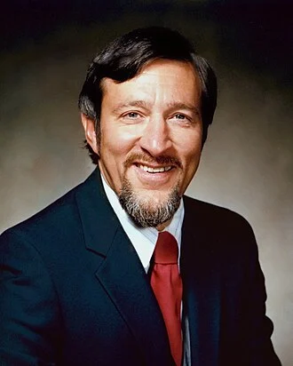 Andrew J. Stofan height profile photo