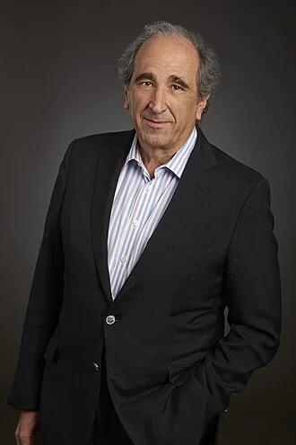 Andrew Lack (executive) height profile photo