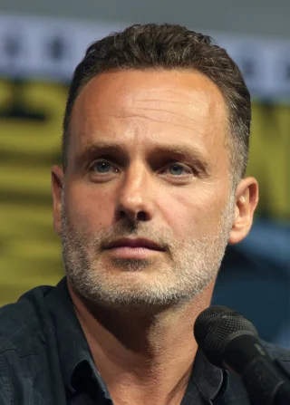 Andrew Lincoln height profile photo