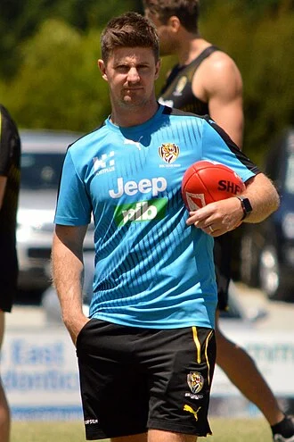 Andrew McQualter height profile photo