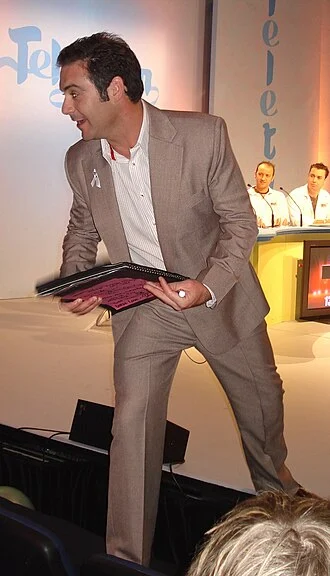 Andrew O'Keefe height profile photo