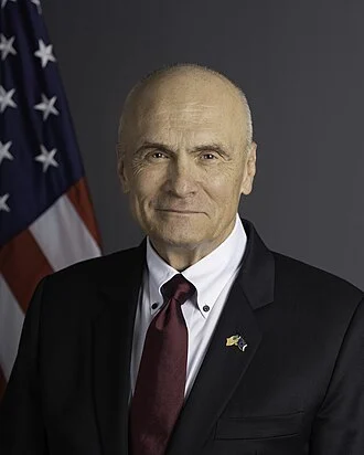 Andrew Puzder height profile photo