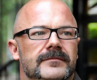 Andrew Sullivan height profile photo