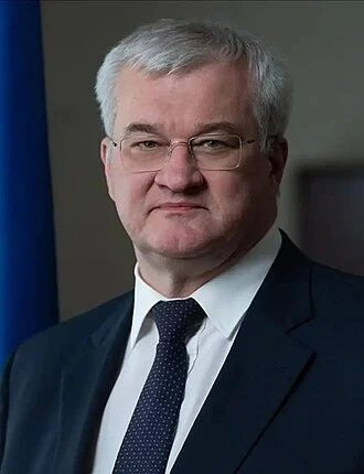 Andrii Sybiha height profile photo