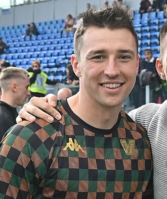Andrija Novakovich height profile photo