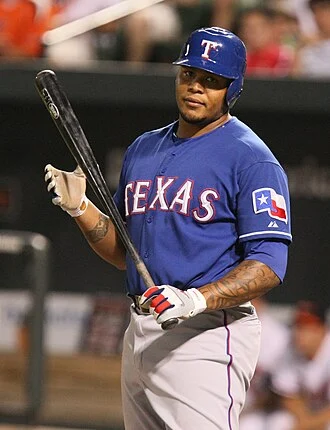 Andruw Jones height profile photo