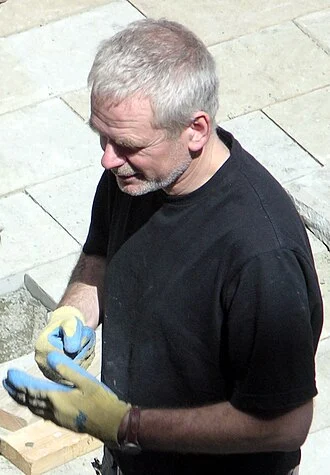 Andy Goldsworthy height profile photo