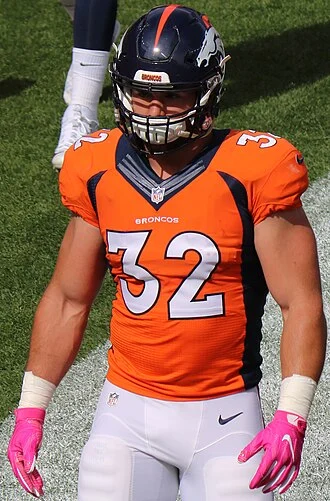 Andy Janovich height profile photo