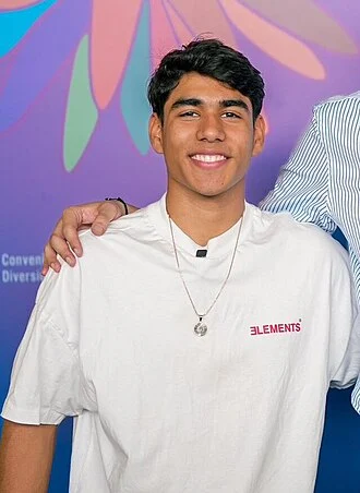Ángel Barajas height profile photo