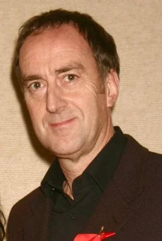 Angus Deayton height profile photo