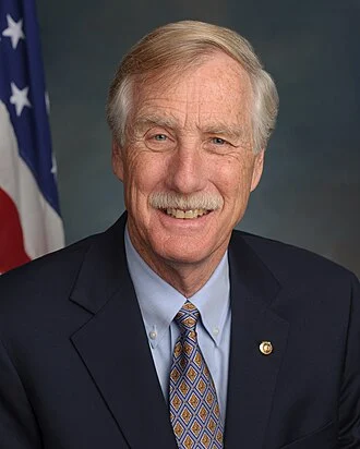 Angus King height profile photo