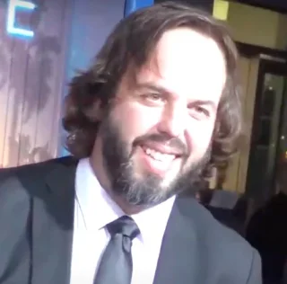 Angus Sampson height profile photo