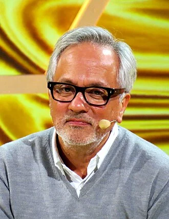 Anish Kapoor height profile photo