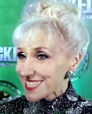 Anita Dobson height profile photo
