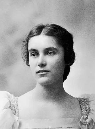 Anita Florence Hemmings height profile photo