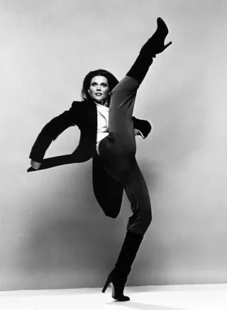 Ann Reinking height profile photo