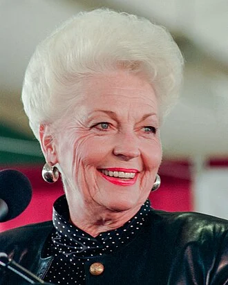 Ann Richards height profile photo
