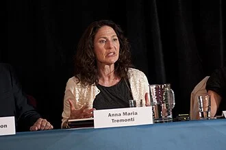 Anna Maria Tremonti height profile photo
