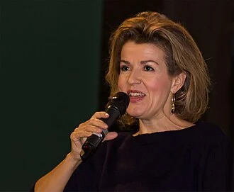 Anne-Sophie Mutter height profile photo