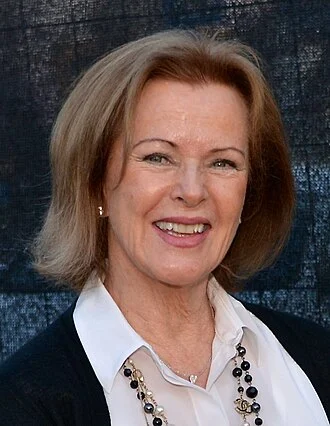 Anni-Frid Lyngstad height profile photo