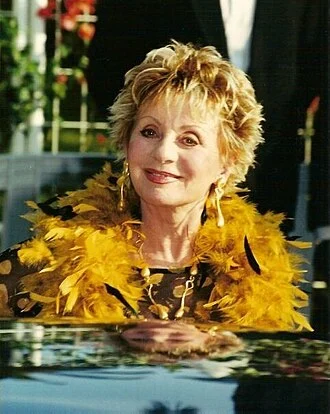 Annie Cordy height profile photo