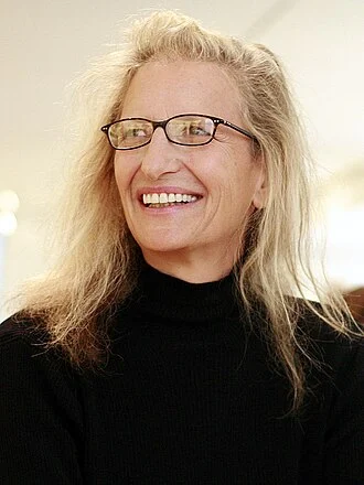 Annie Leibovitz height profile photo