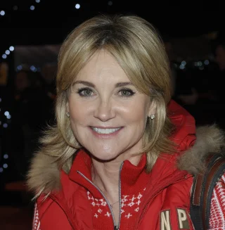 Anthea Turner height profile photo