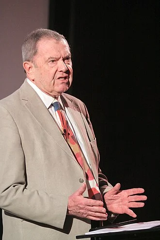 Anthony King (political scientist) height profile photo