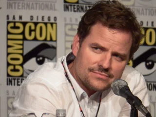 Anthony Lemke height profile photo