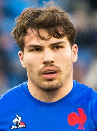 Antoine Dupont height profile photo