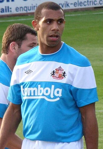 Anton Ferdinand height profile photo