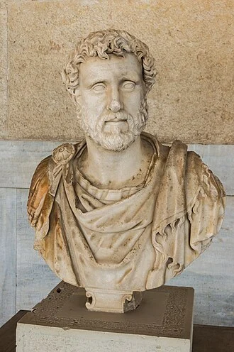 Antoninus Pius height profile photo
