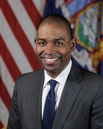 Antonio Delgado height profile photo