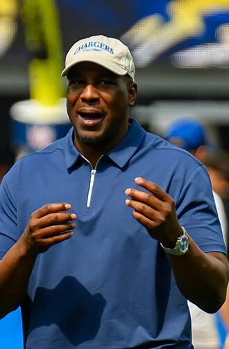 Antonio Gates height profile photo