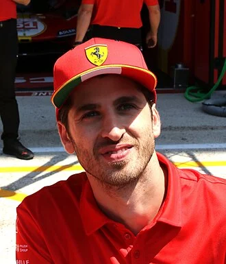 Antonio Giovinazzi height profile photo
