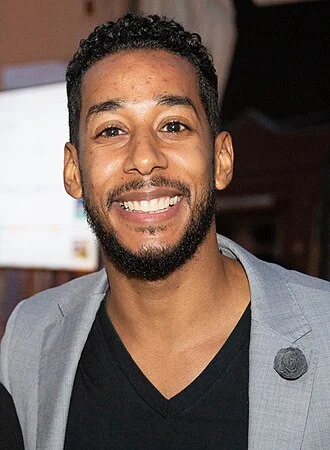 Antonio Reynoso height profile photo