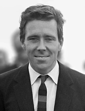 Antony Armstrong-Jones, 1st Earl of Snowdon height profile photo