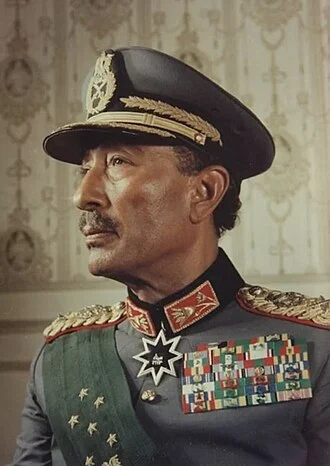 Anwar Sadat height profile photo