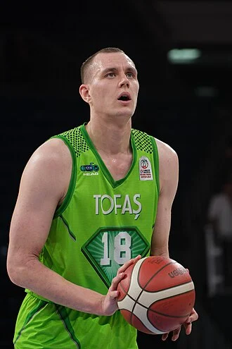 Anžejs Pasečņiks height profile photo