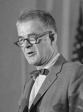 Archibald Cox height profile photo