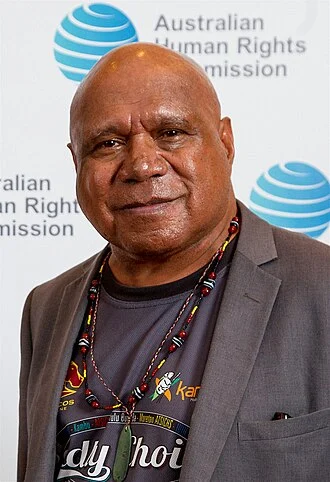 Archie Roach height profile photo