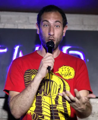 Ari Shaffir height profile photo