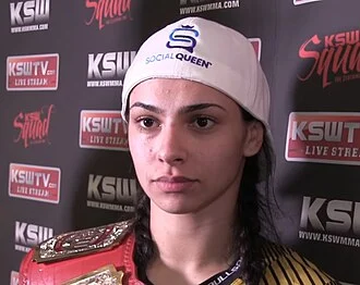 Ariane Lipski da Silva height profile photo