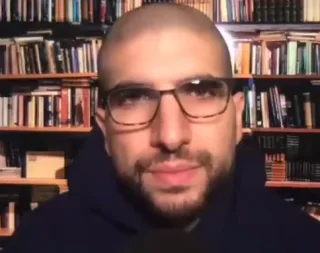Ariel Helwani height profile photo