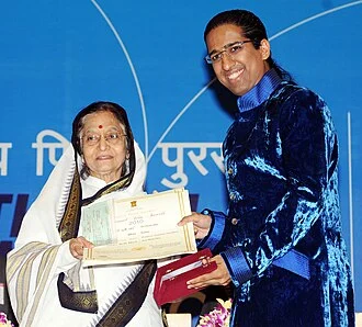 Arindam Chaudhuri height profile photo