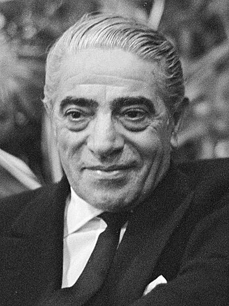 Aristotle Onassis height profile photo