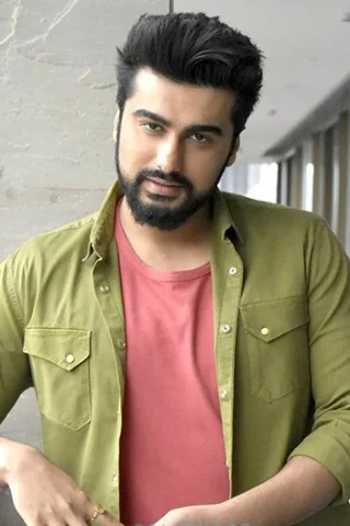 Arjun Kapoor height profile photo