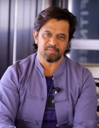 Arjun Sarja height profile photo