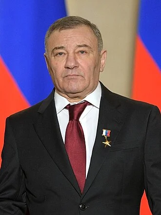 Arkady Rotenberg height profile photo